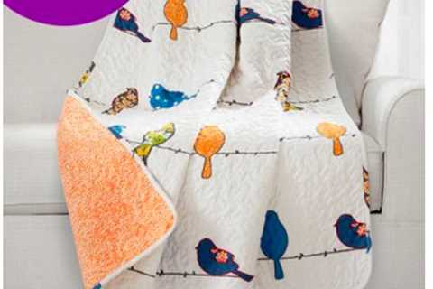 Cute Quilted Throws for simply $11.99 + transport! (Reg. $40-55!)